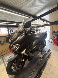Yamaha TMAX 530