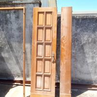 porta da interno con nottolino chiave