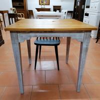 Tavolo fisso quadrato cucina shabby