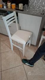 sedia bianca