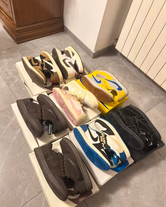 Lotto scarpe nike travis scott low
