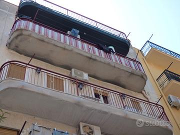 Attico da ristrutturare con terrazzo A/77