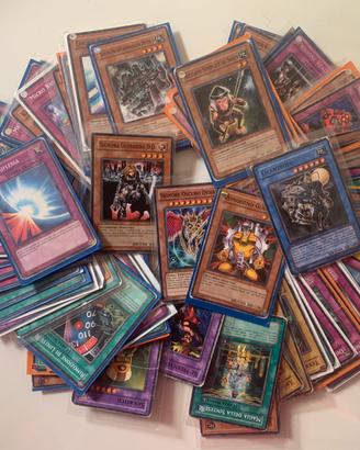100 Carte Yu-Gi-Oh!