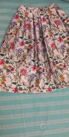 Gonna elegante a fiori