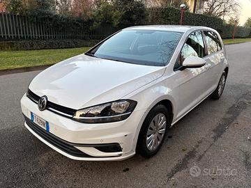 Volkswagen Golf Variant 1.6 TDI 115 CV Executive B