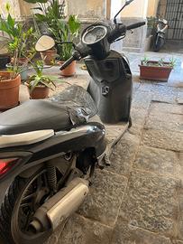 Malaguti centro 125 da sistemare