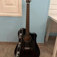 Chitarra acustica come nuova