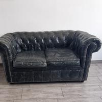 DIVANO CHESTERFIELD (IN VERA PELLE) NERO