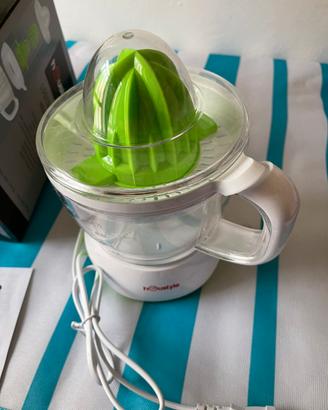 Spremiagrumi nuovo con imballo iriginale 25w