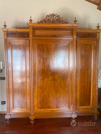 Armadio antico