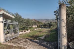 Immersa nel verde a pochi minuti da Benevento