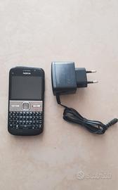 Cellulare nokia e5-00