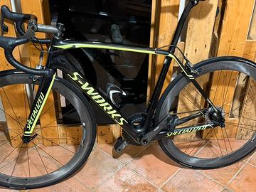 SpecializedTarmac SRAM Red eTap