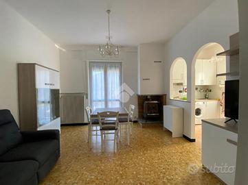 3 LOCALI A MONTOGGIO