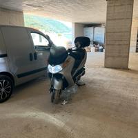 Scooter Suzuki Burgman 400