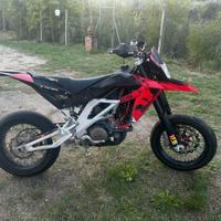 Aprilia SXV 5.5 - 2008