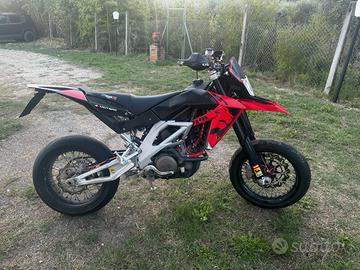 Aprilia SXV 5.5 - 2008