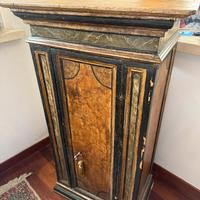 Mobile antico stile marchgiano