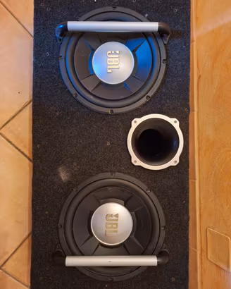 SUBWOOFER JBL