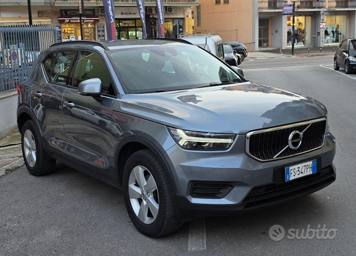 Volvo XC40 (2017-->)