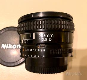 Nikon Nikkor AF D 20 mm F 2.8