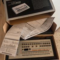 Roland TR-09 boutique