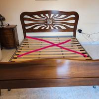 LETTO MATRIMONIALE in LEGNO NOCE INTARSIATO