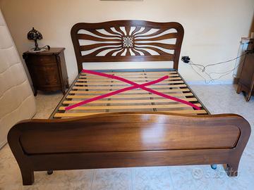 LETTO MATRIMONIALE in LEGNO NOCE INTARSIATO