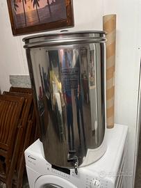 Serbatoio in acciaio inox