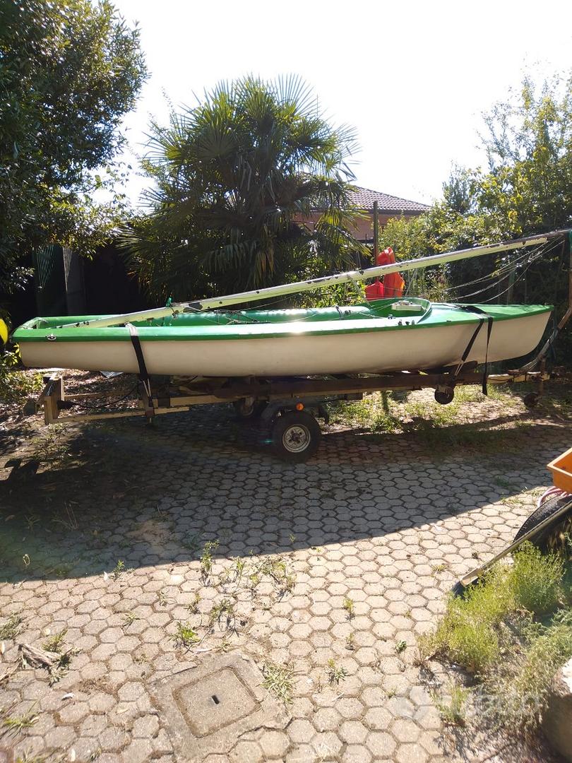 deriva-470-cantieri-roga-carrello-stradale-nautica-in-vendita-a-milano