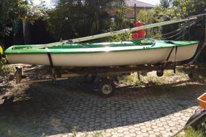 Deriva 470 cantieri Roga + carrello stradale