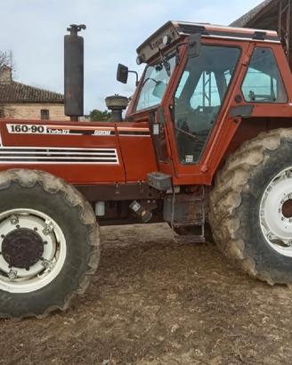 Stock Trattori Gommati Fiat, New Holland