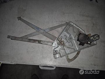 Alzavetro Anteriore Destro Per Range Rover P38