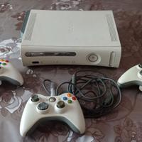 Xbox 360 + 3 controllers + kinect + giochi vari