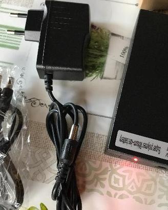 Batteria ricaricabile ioni litio 12V 6800 mA NUOVA