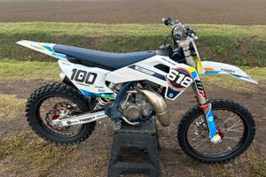 Husqvarna 85