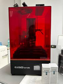 Elegoo Saturn con accessori