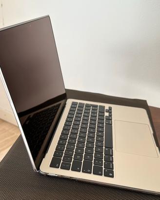 MacBook Air M2 13” 8GB 256GB – Perfette condizioni