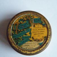 Contenitori vintage (vuoti e non di prodotti vari)