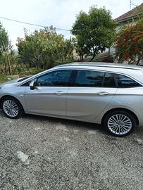 Opel Astra Sports Tourer+