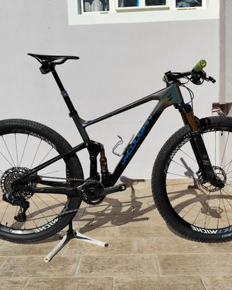 MTB LEE COUGAN CROSS FIRE AIR