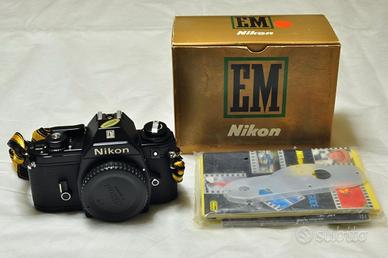 Nikon EM Analogica