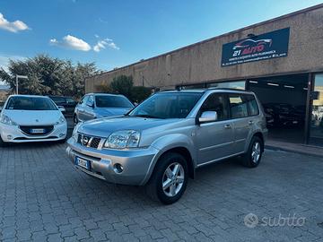 Nissan X-Trail 2.2 dCi Elegance