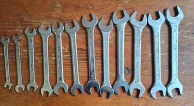 Set di 12 chiavi fisse