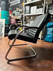 Sedia d’ufficio in pelle anni 80