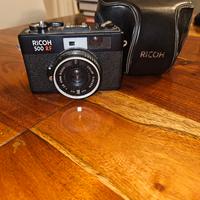 macchina fotografica Ricoh 500 RF