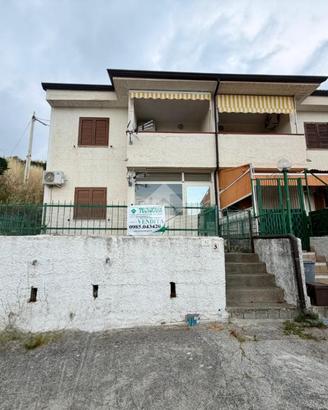 3 LOCALI A DIAMANTE