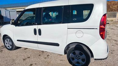 FIAT DOBLO' ANNO 2011