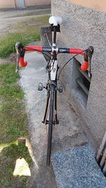 Bicicletta Trek Madone 4.7 carbonio, misura 54.