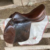 Sella da salto equipe 17.5